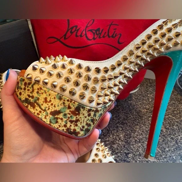Christian Louboutin Peep-Toe Heels size 34.5 - Picture 5 of 7